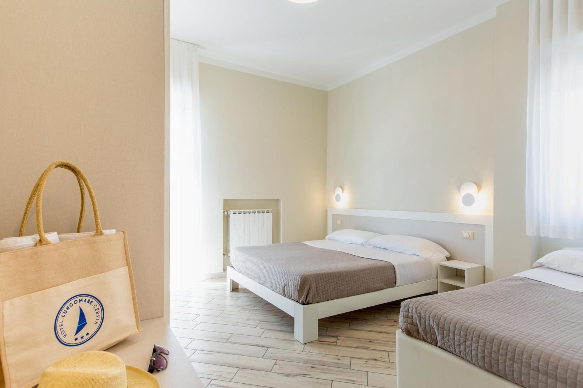 Hotel Lungomare Cervia Dış mekan fotoğraf
