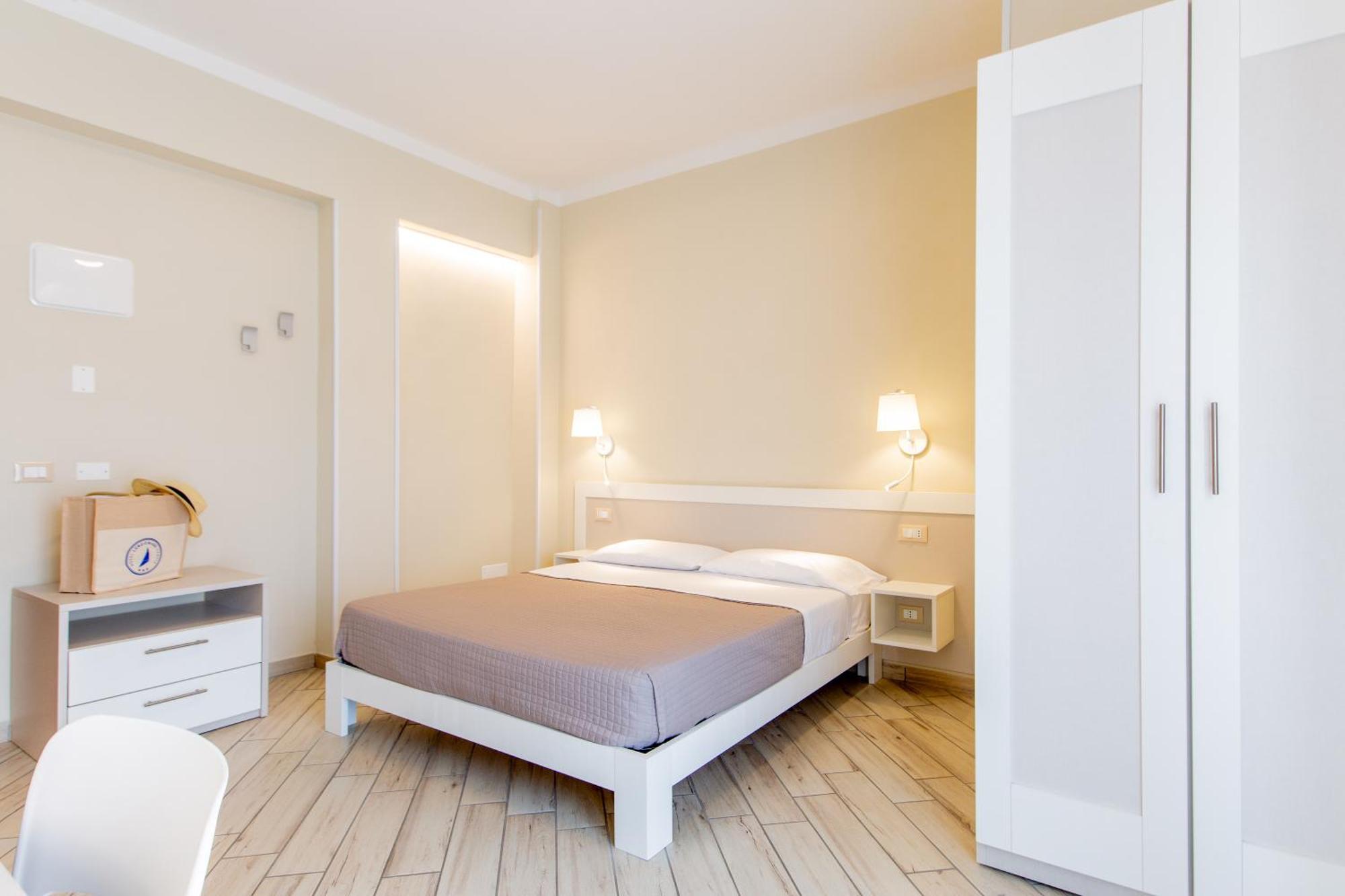Hotel Lungomare Cervia Dış mekan fotoğraf