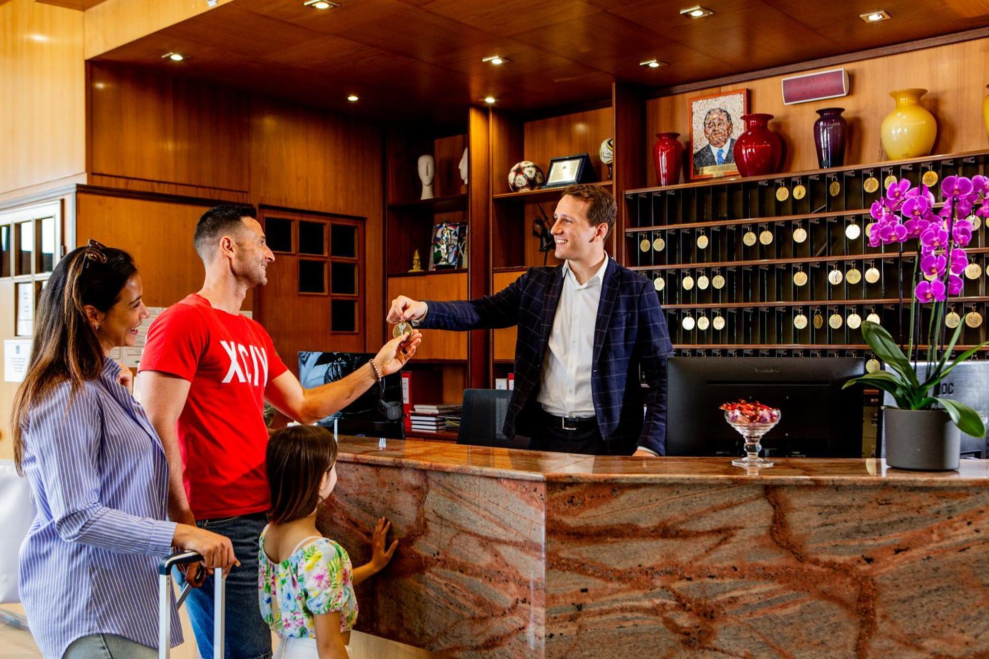 Hotel Lungomare Cervia Dış mekan fotoğraf