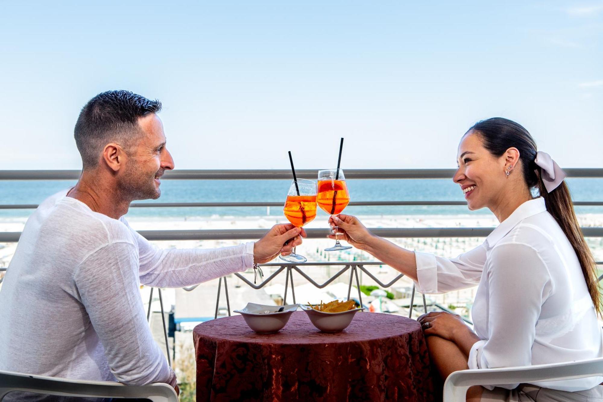 Hotel Lungomare Cervia Dış mekan fotoğraf